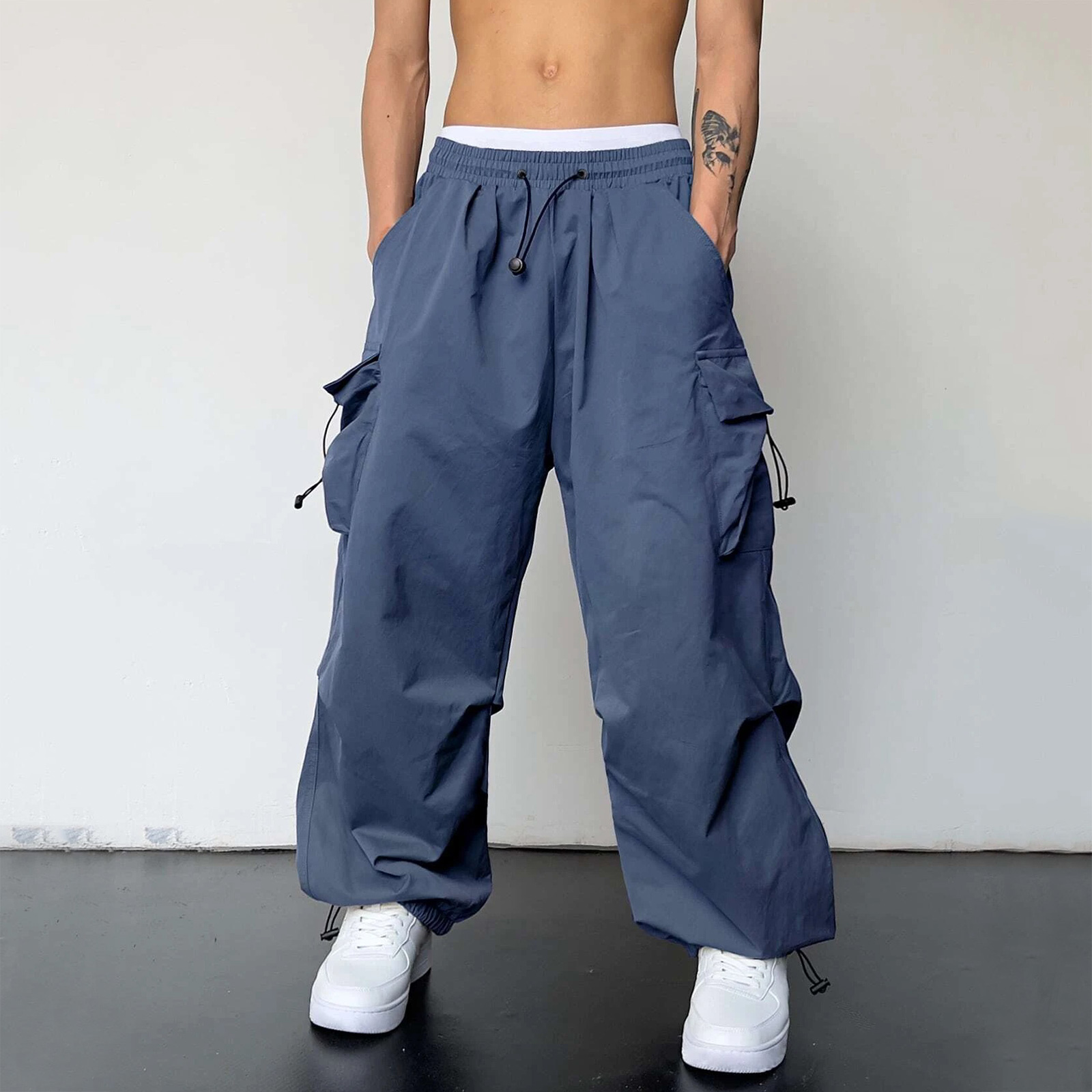 thumbnail image 3 of Pantalones cargo deportivos de cintura informal para hombre - Bolsillo tejido con cordón - Ropa urbana para todas las estaciones, 3 of 8